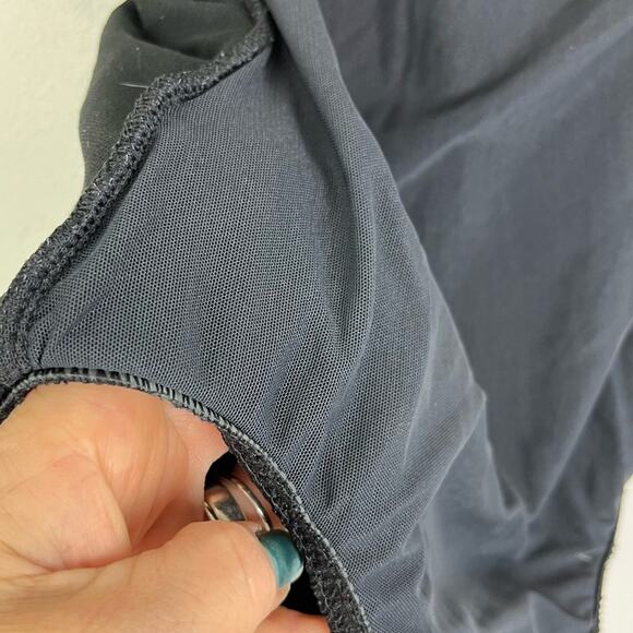 One Piece Swimsuit V Neck Ruched Lined Crepe Black Size 12 - Picture 6 of 8